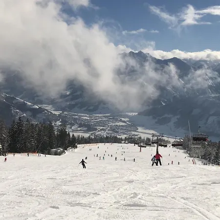 アパート Haus Schmitten - Austrian Alpine Getaways