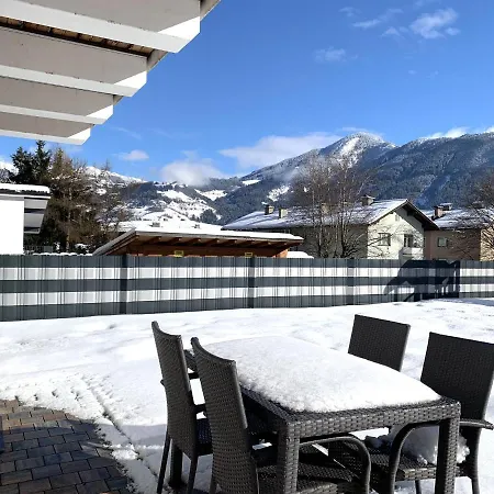 Haus Schmitten - Austrian Alpine Getaways *