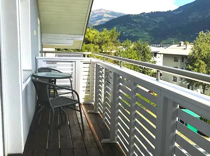 Haus Schmitten - Austrian Alpine Getaways * Zell am See