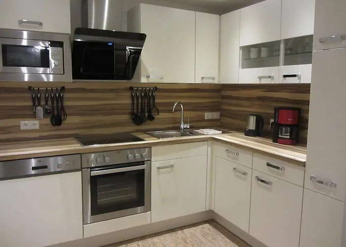 Haus Schmitten - Austrian Alpine Getaways *