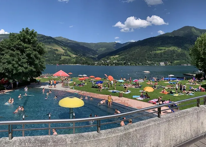 Haus Schmitten - Austrian Alpine Getaways *